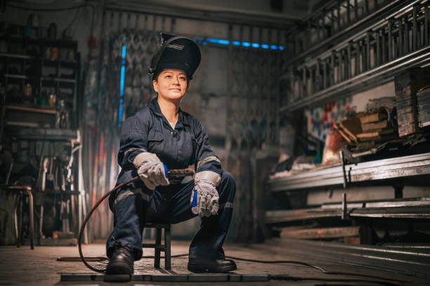  Mukwonago, WI Welder Pros